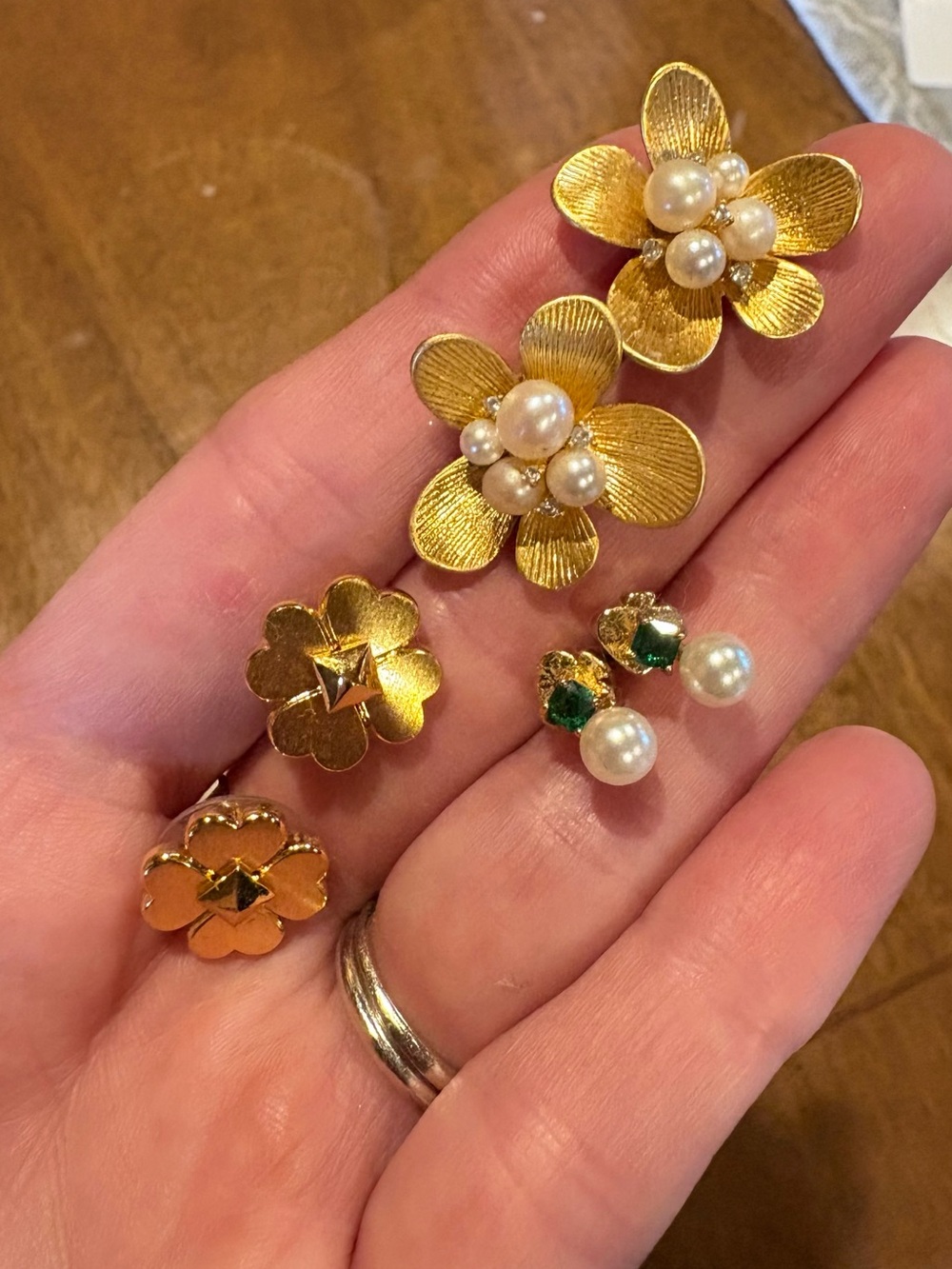 Earring bundle - Picture 5 of 6
